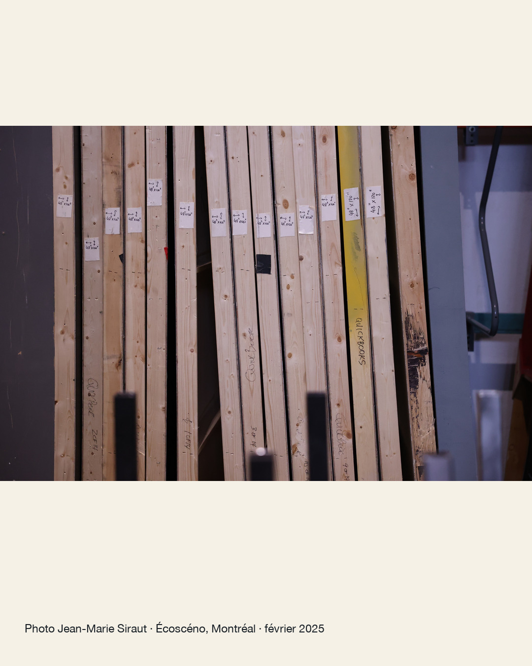 Un panneau. Quatre informations utiles. · diapositive 3